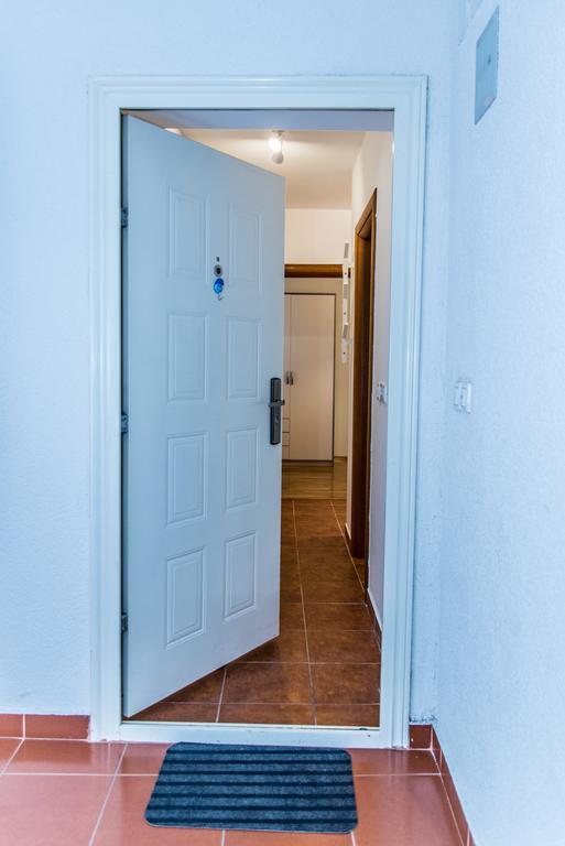 אוסילק Apartment Roko מראה חיצוני תמונה